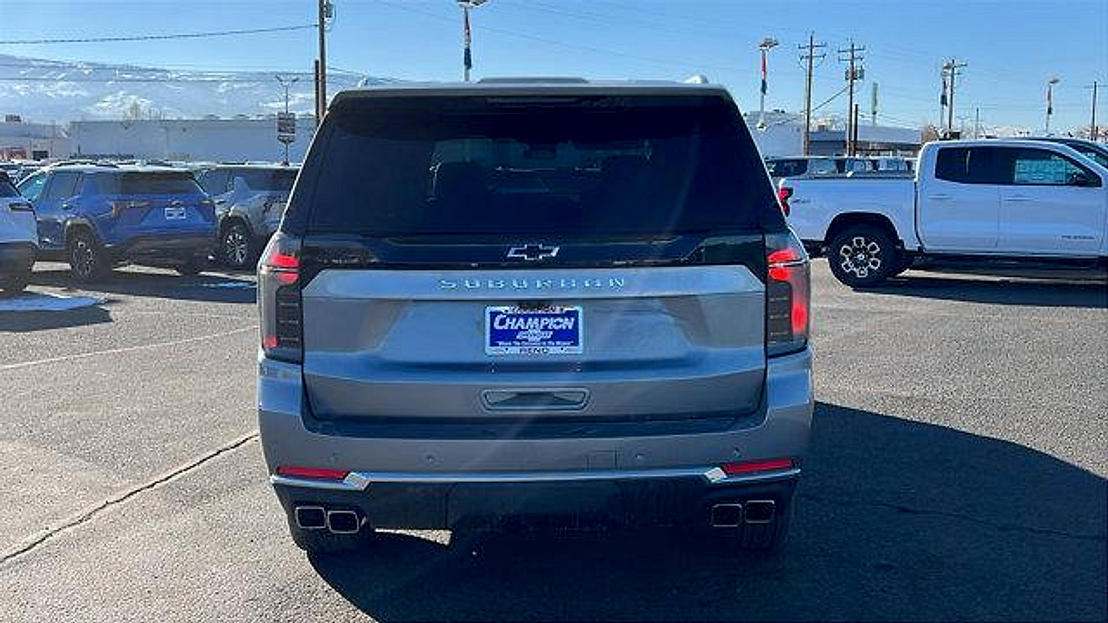 New 2026 Chevrolet Suburban High Country image 6