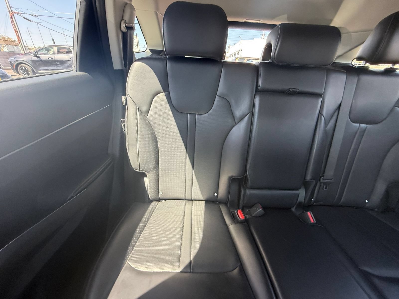 Used 2024 Kia Sorento S FWD image 42