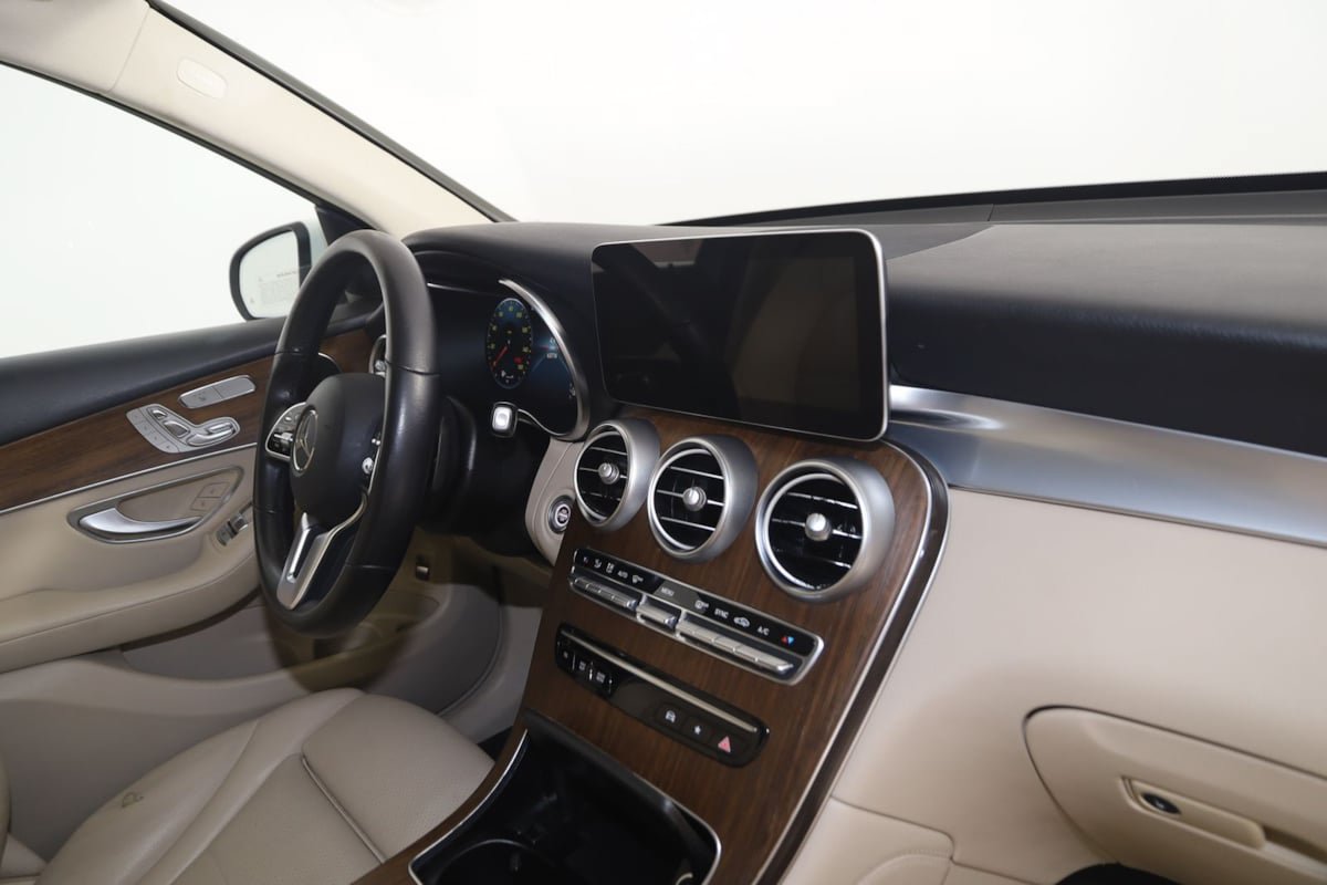 Used 2021 Mercedes-Benz GLC 300 4MATIC image 44