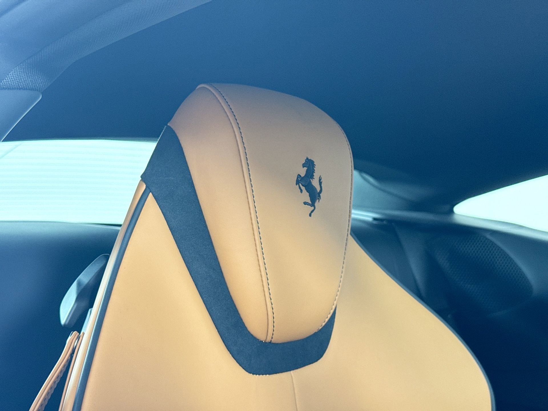 Certified 2022 Ferrari Roma Base image 23