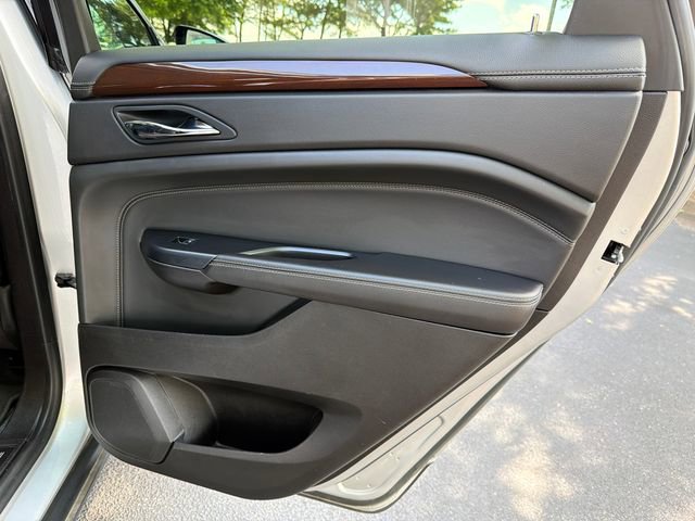 Used 2015 Cadillac SRX Luxury FWD image 16