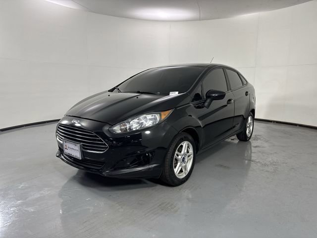 Used 2019 Ford Fiesta SE FWD image 2
