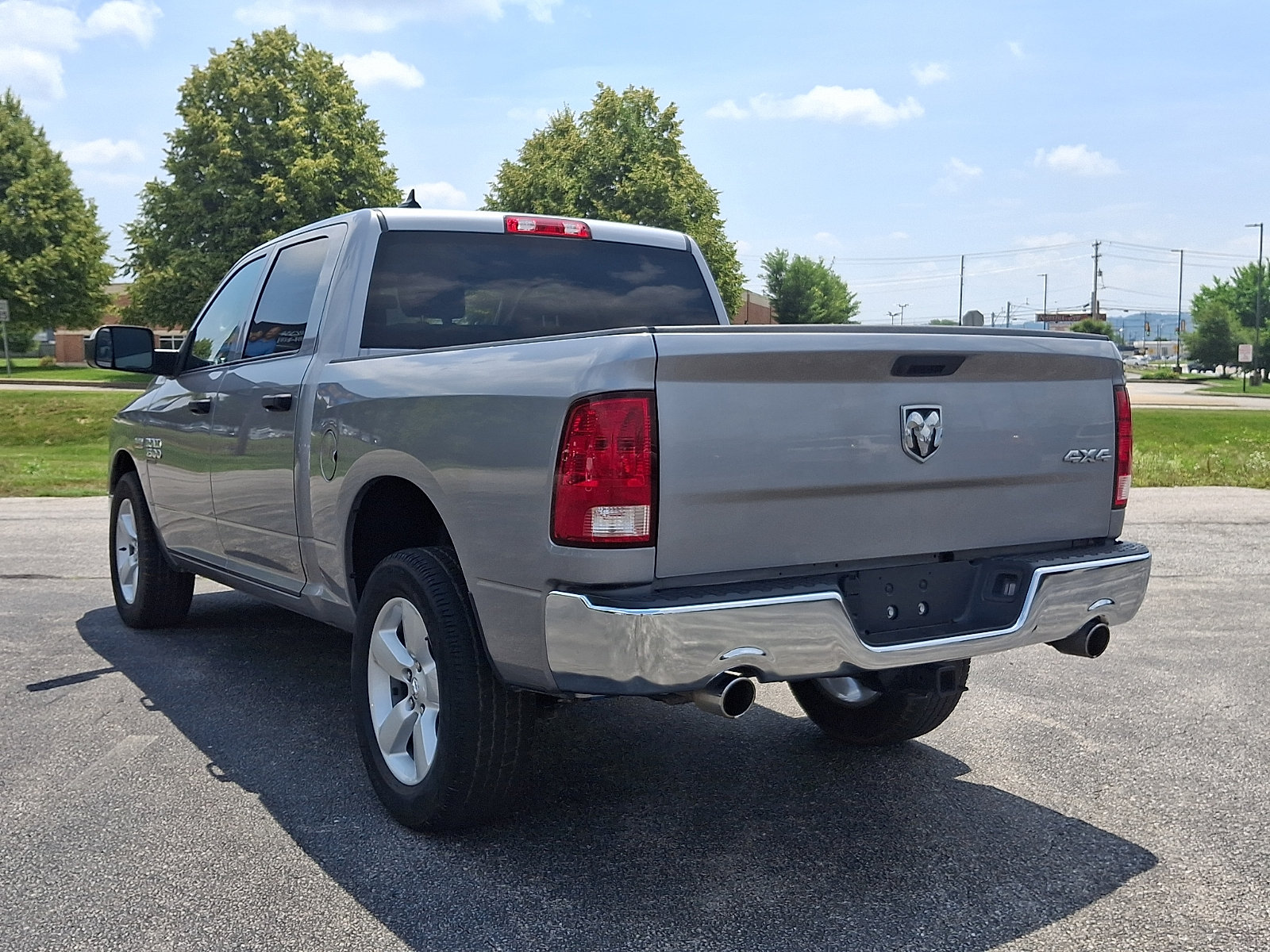 Certified 2024 RAM 1500 Tradesman w/ Tradesman SXT Package AWD/4WD image 9