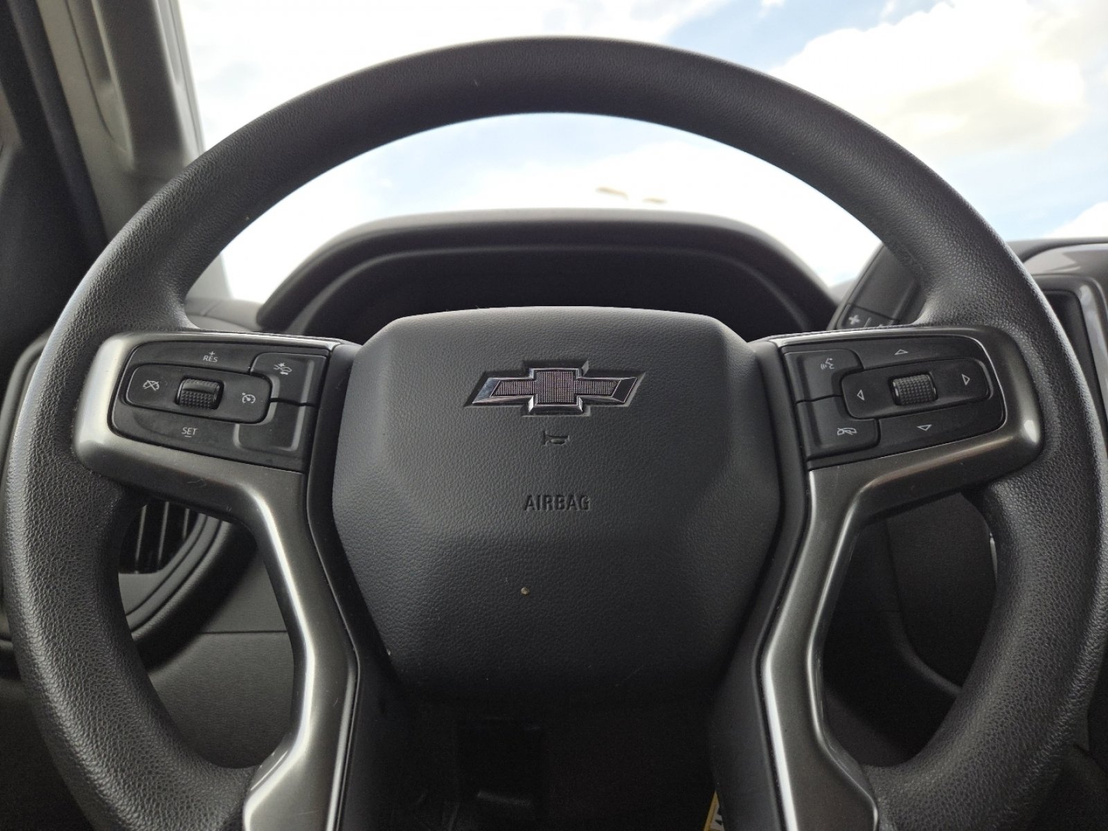 Used 2021 Chevrolet Silverado 1500 Custom Trail Boss w/ Safety Confidence Package AWD/4WD image 26