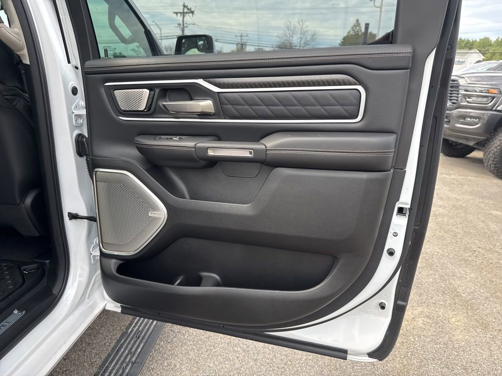 New 2026 RAM 1500 Tungsten AWD/4WD image 32