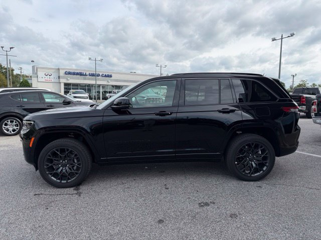 New 2027 Jeep Grand Cherokee Summit w/ Adv Protech Group IV AWD/4WD image 30