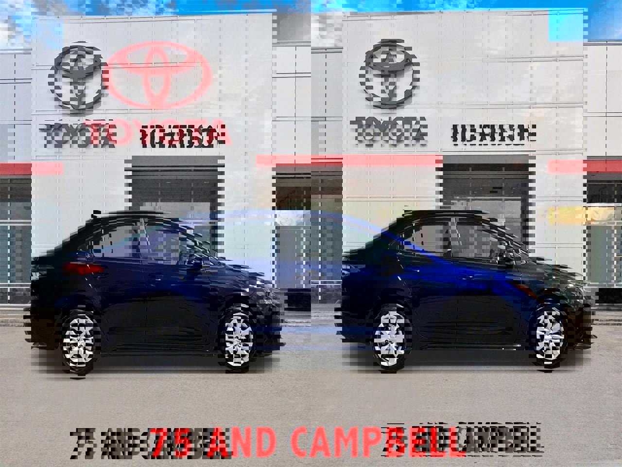 Used 2024 Toyota Corolla LE image 3