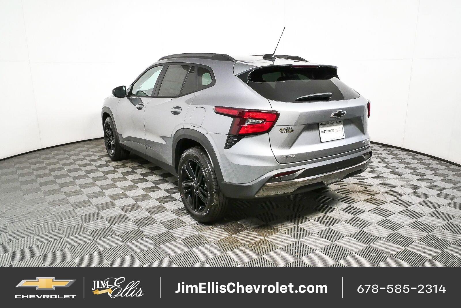 New 2026 Chevrolet Trax ACTIV w/ Sunroof Package FWD image 26