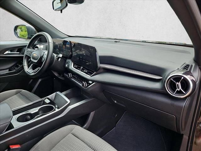 Certified 2025 Chevrolet Equinox LT FWD image 22