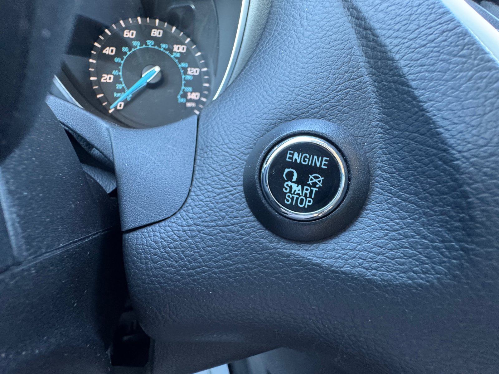 Used 2013 Ford Focus Titanium FWD image 30