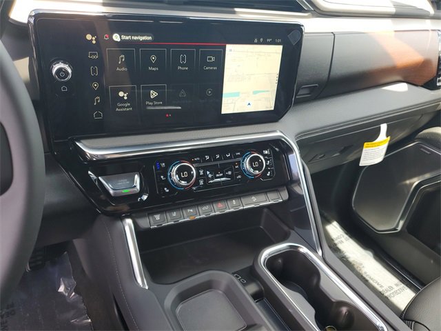 New 2025 GMC Sierra 3500 Denali w/ Technology Package image 12