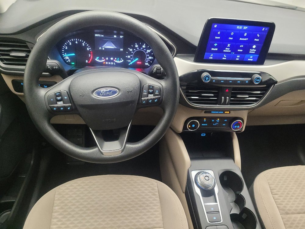 Used 2021 Ford Escape SE image 22