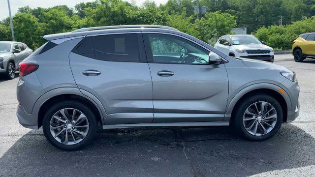 Certified 2023 Buick Encore GX Select w/ Sport Touring Package AWD/4WD image 9