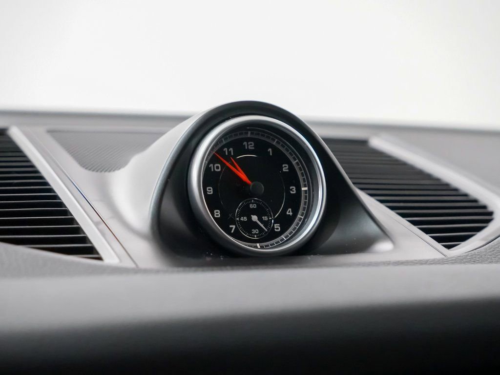 Certified 2021 Porsche Macan image 29