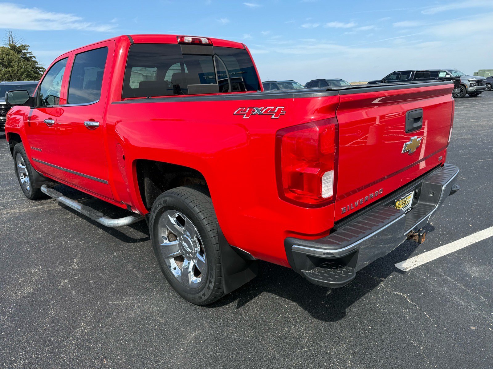 Used 2016 Chevrolet Silverado 1500 LTZ w/ Sport Package AWD/4WD image 3