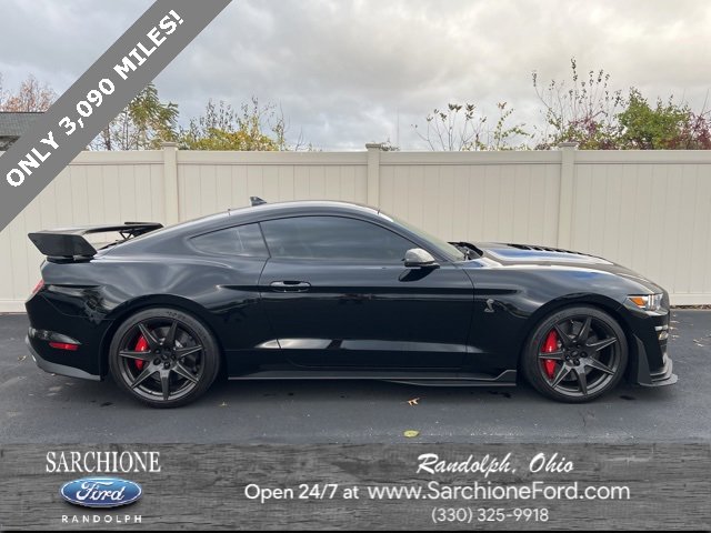 Used 2022 Ford Mustang Shelby GT500 w/ Carbon Fiber Track Pack