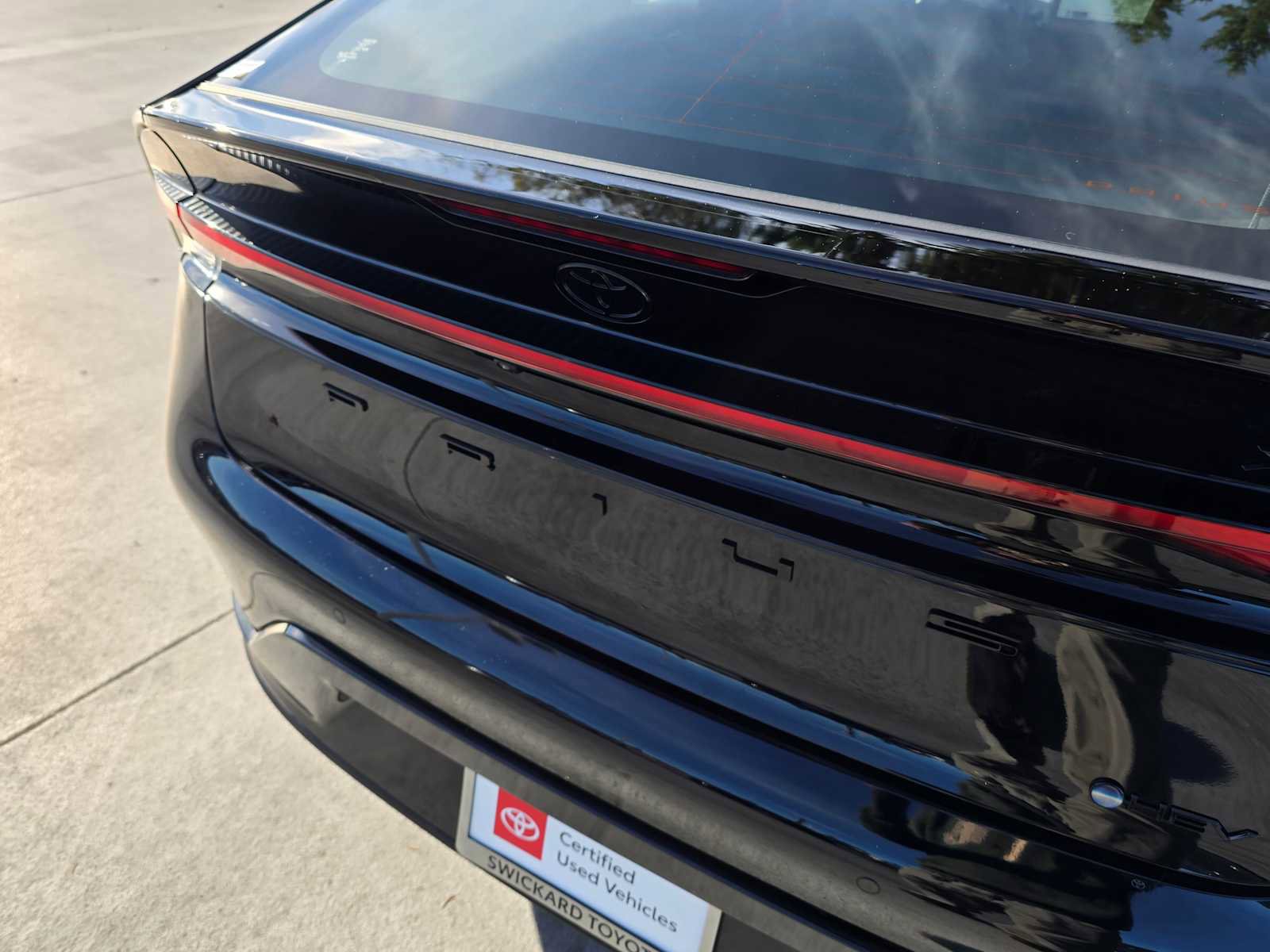 Certified 2025 Toyota Prius AWD image 16