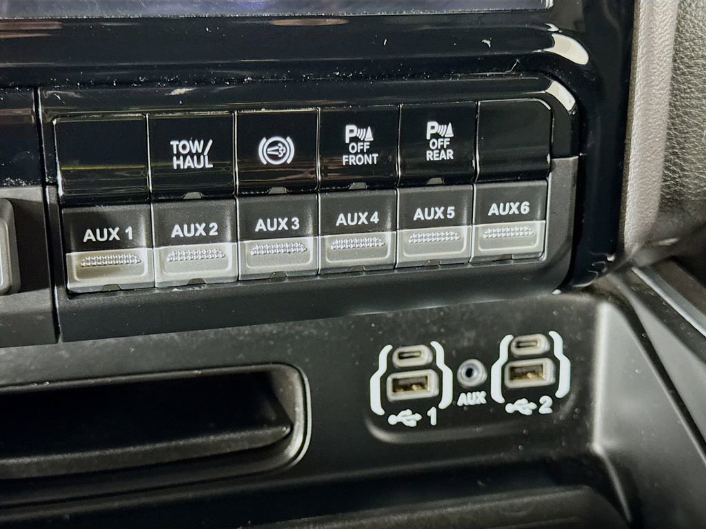 Used 2021 RAM 3500 Laramie image 24