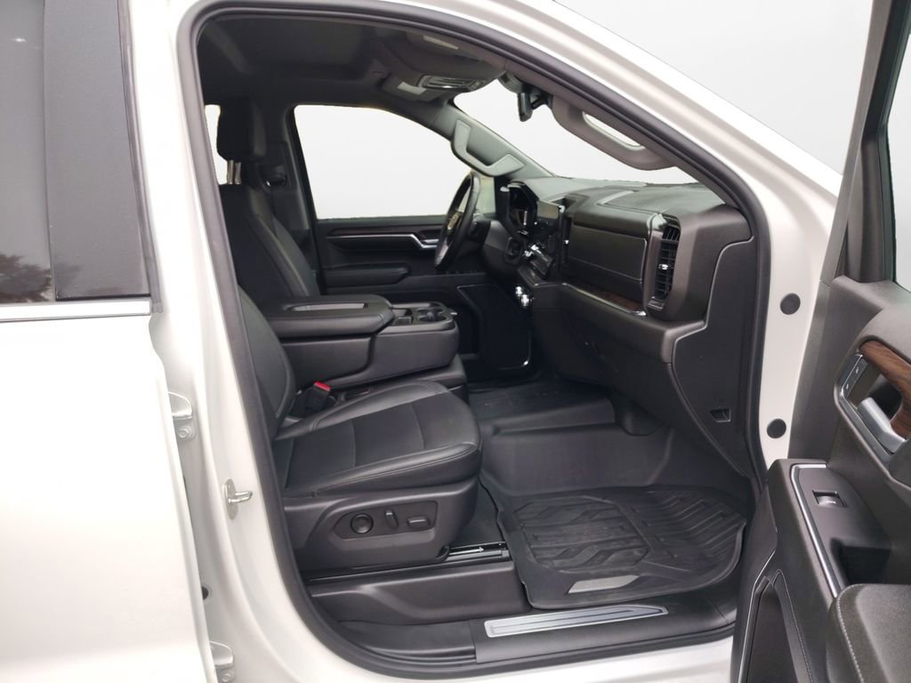 Used 2024 GMC Sierra 1500 SLT image 24