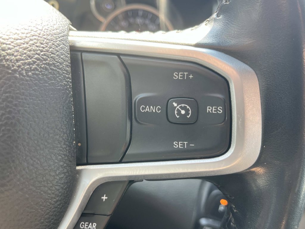 Used 2022 RAM 1500 Big Horn AWD/4WD image 36