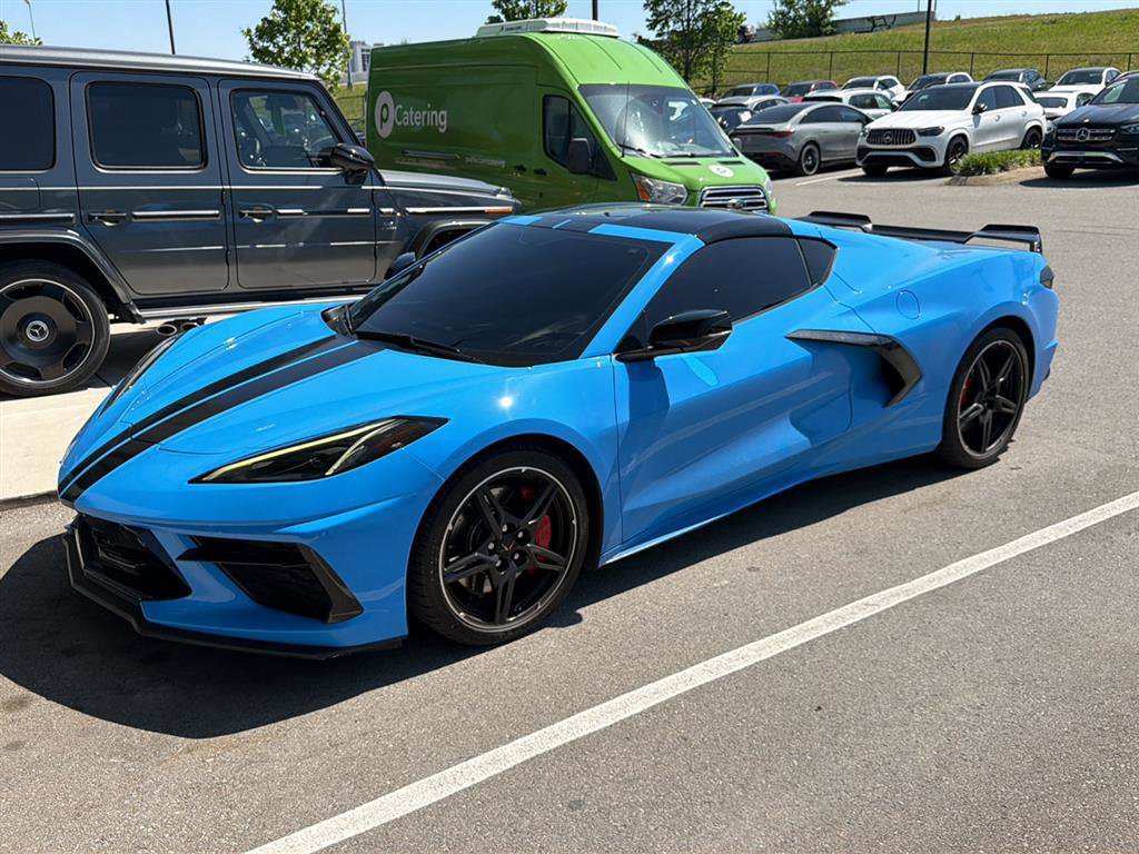 Used 2021 Chevrolet Corvette Stingray Premium Cpe w/ Z51 Performance Package RWD image 4