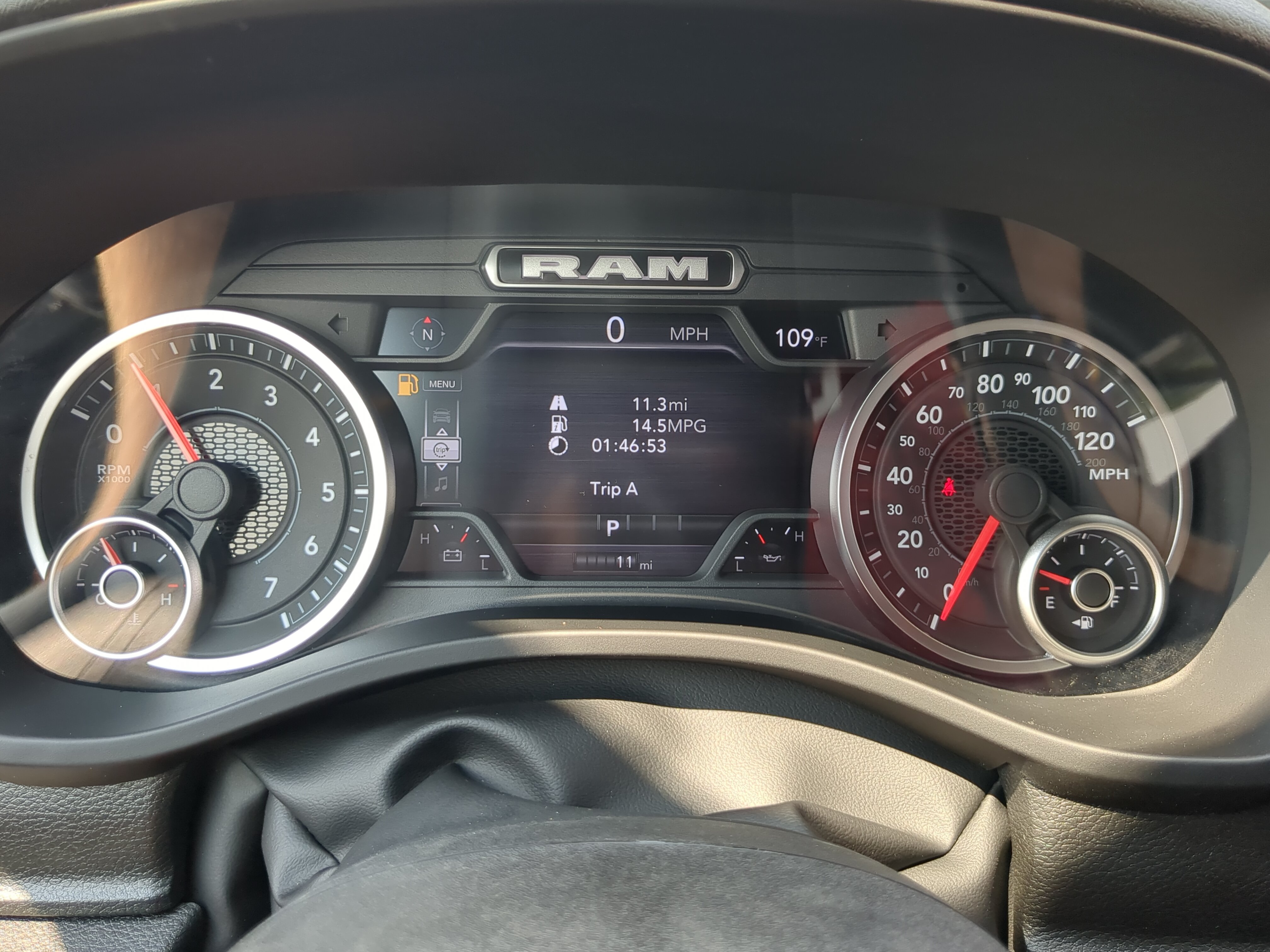 New 2026 RAM 1500 Express AWD/4WD image 24