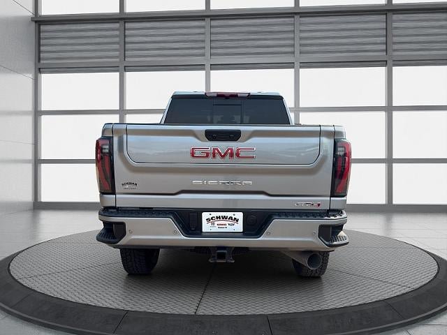Used 2025 GMC Sierra 2500 AT4 AWD/4WD image 5