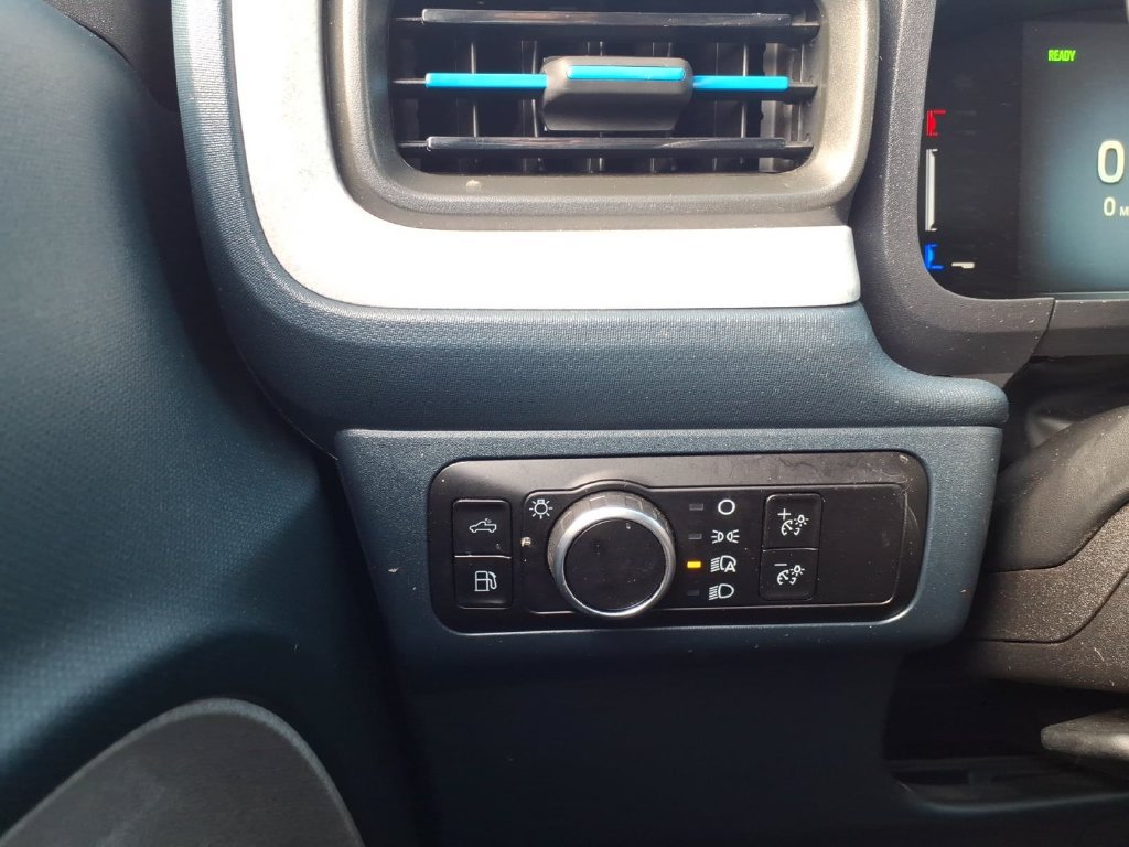Used 2026 Ford Maverick XLT w/ Equipment Group 301A AWD/4WD image 19
