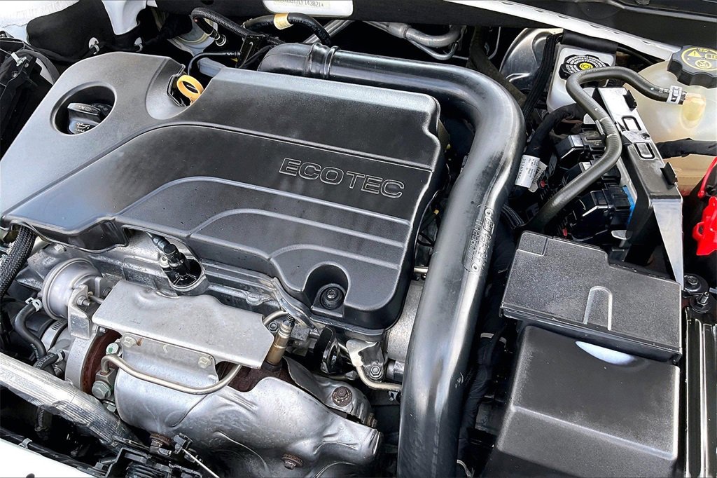 Used 2020 Chevrolet Malibu LS image 28