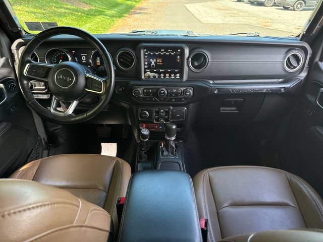 Used 2023 Jeep Wrangler Unlimited Rubicon 4xe w/ Cold Weather Group AWD/4WD image 18