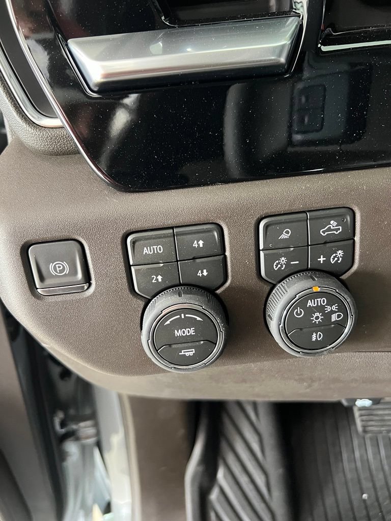 New 2026 Chevrolet Silverado 1500 LT Trail Boss w/ LT Trail Boss Premium Package AWD/4WD image 24