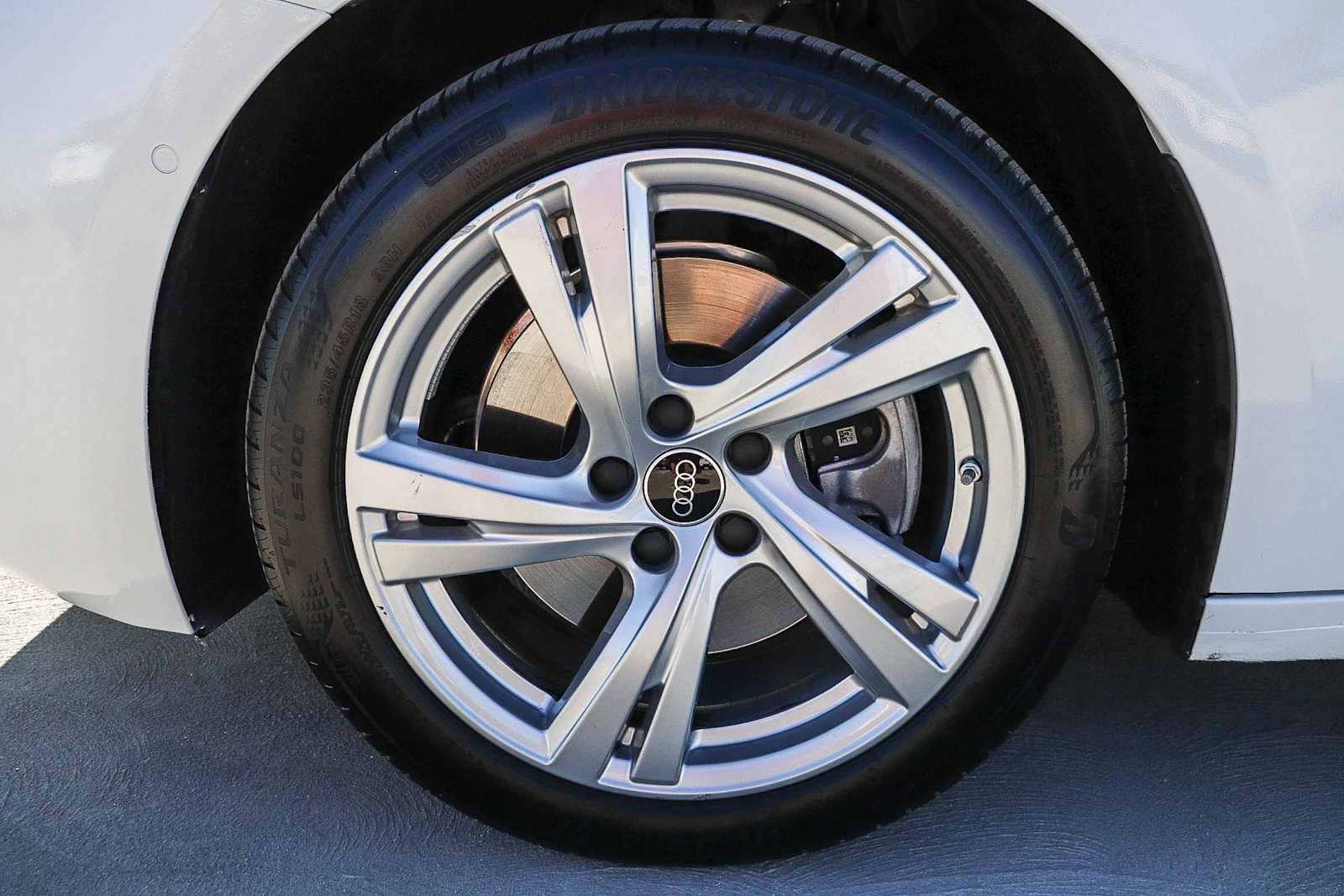 Used 2025 Audi A5 2.0T Premium w/ Convenience Package image 14