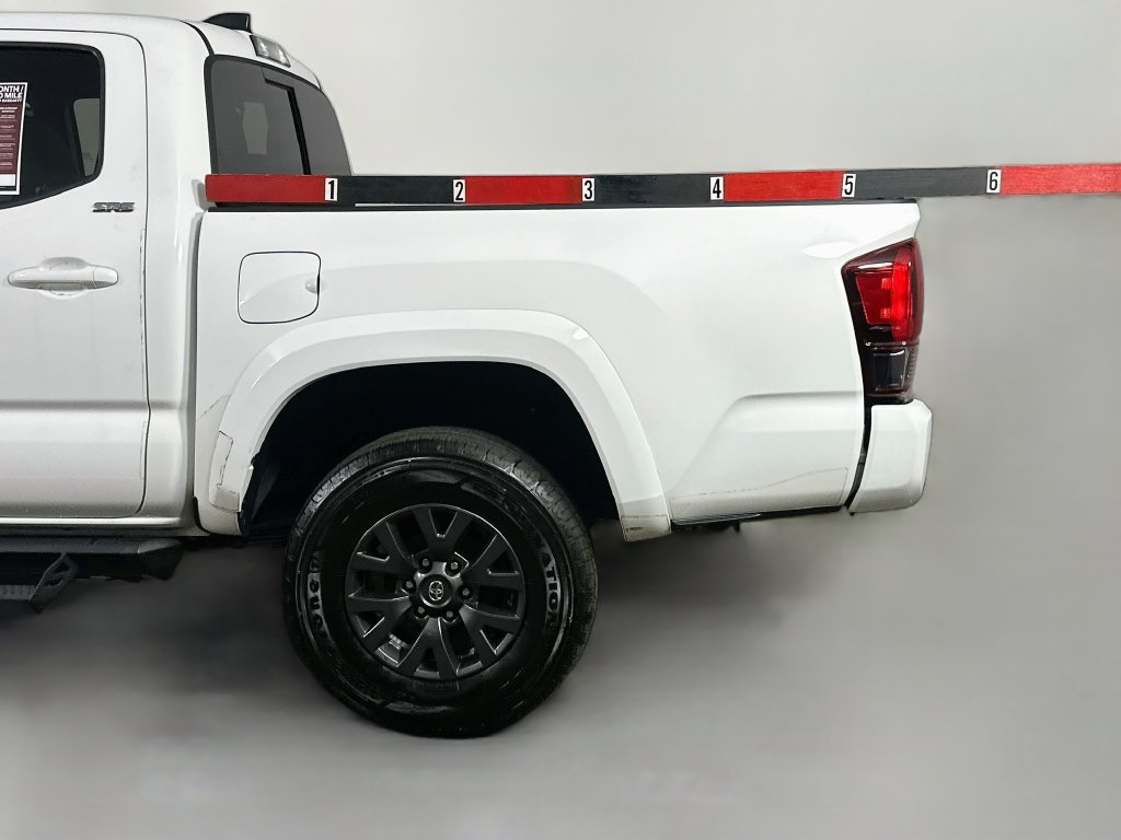 Used 2022 Toyota Tacoma SR5 w/ Technology Package RWD image 39