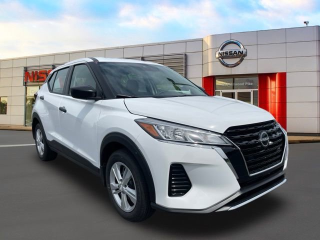 New 2025 Nissan Kicks Play S FWD image 30