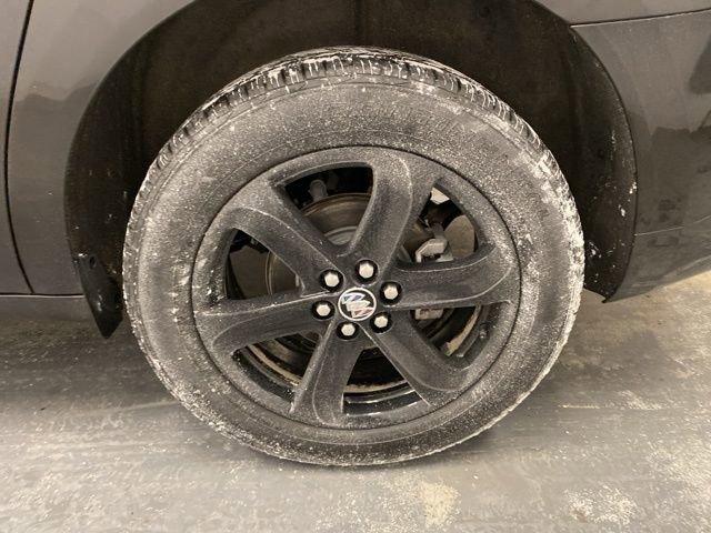 Certified 2024 Buick Enclave Essence w/ Experience Buick Package image 31