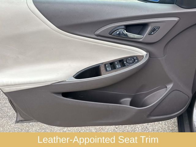 Used 2020 Chevrolet Malibu LT w/ Leather Package image 26