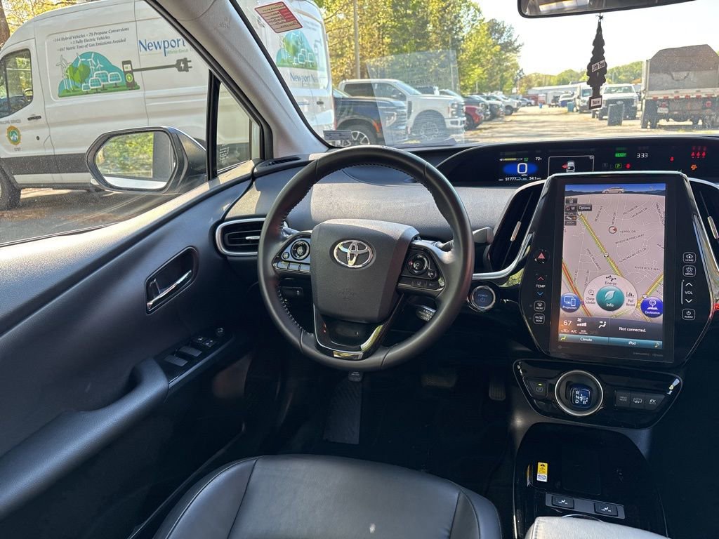 Used 2021 Toyota Prius Prime XLE w/ Carpet Mat Package (TMS) image 9