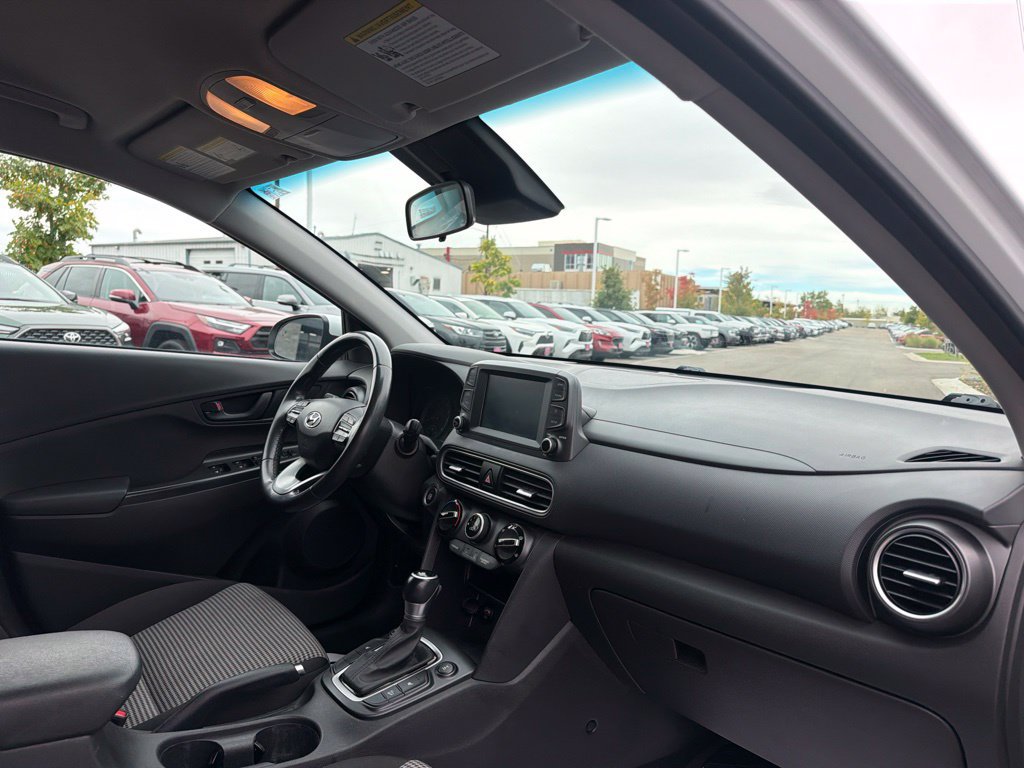 Used 2021 Hyundai Kona SEL w/ Cargo Package AWD/4WD image 12