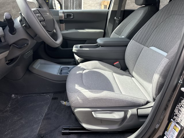New 2027 Kia EV3 FWD image 3