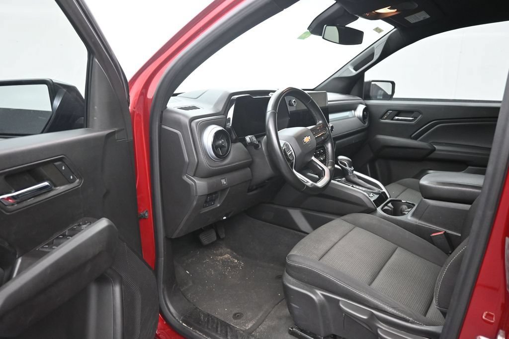 Used 2023 Chevrolet Colorado LT w/ LT Convenience Package RWD image 10