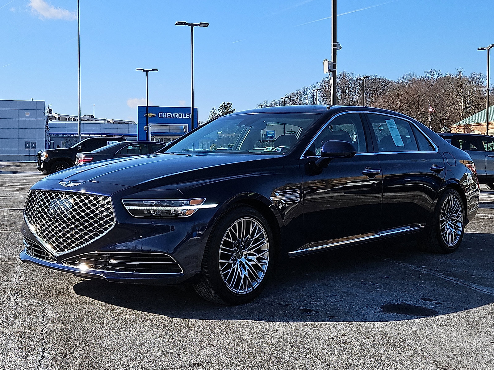 Used 2021 Genesis G90 3.3T Premium image 3