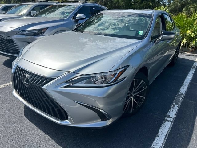 Used 2025 Lexus ES 350 w/ Premium Package