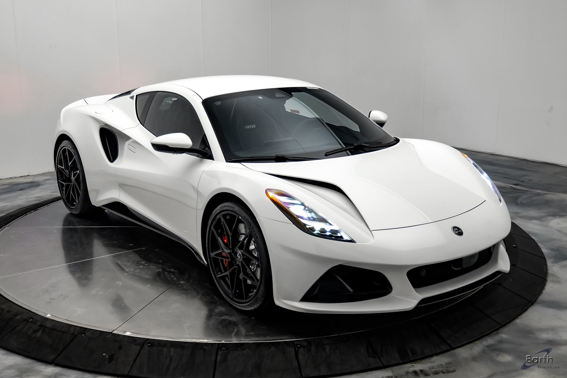 New 2026 Lotus Emira RWD image 31