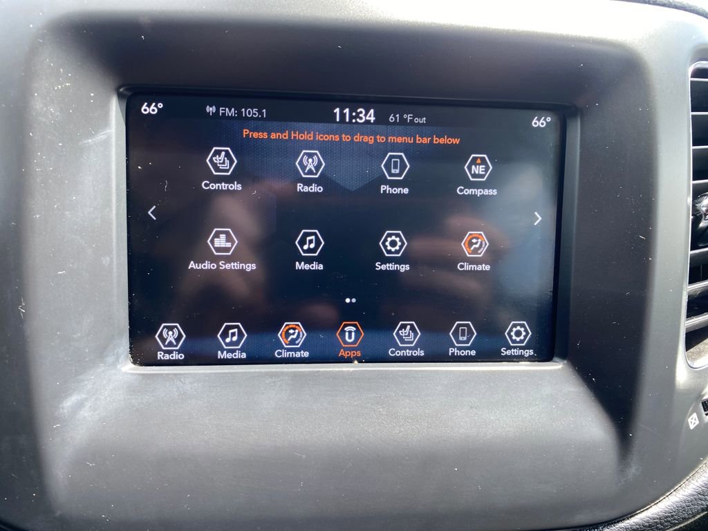 Used 2019 Jeep Compass Latitude w/ Cold Weather Group AWD/4WD image 18