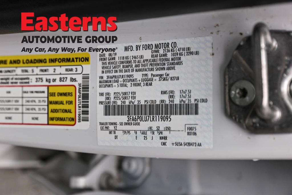 Used 2020 Ford Fusion SE FWD image 33