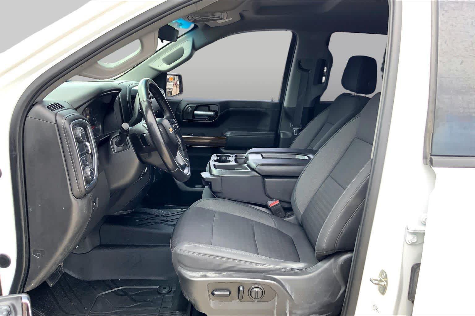 Used 2020 Chevrolet Silverado 1500 LT w/ Texas Edition RWD image 8