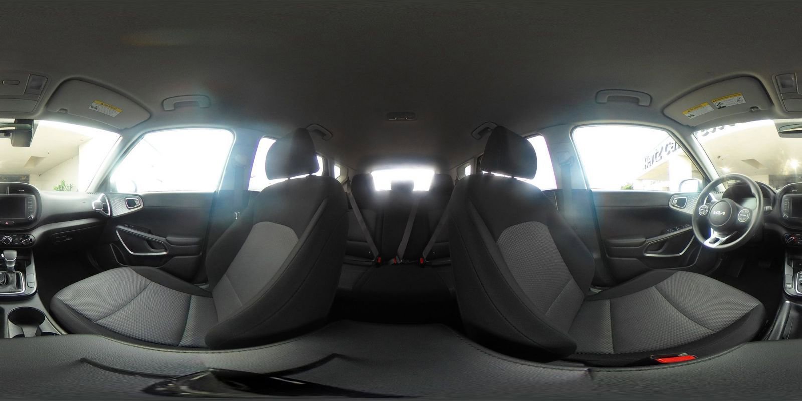 Used 2025 Kia Soul LX w/ LX Technology Package FWD image 42