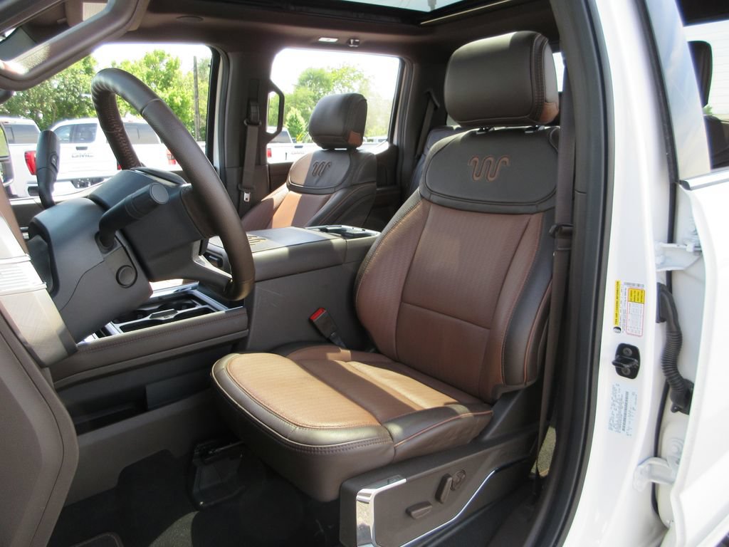 Used 2026 Ford F350 King Ranch w/ Chrome Package AWD/4WD image 25
