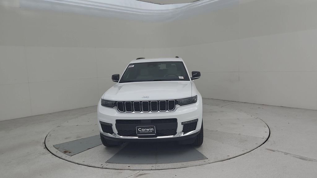 New 2025 Jeep Grand Cherokee L Limited w/ Trailer Tow Package image 5