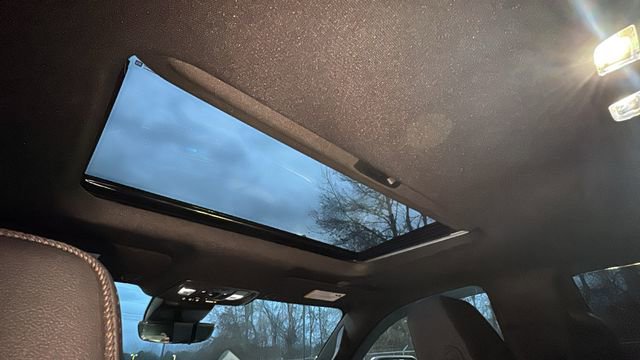 Used 2024 Chevrolet Silverado 2500 High Country w/ High Country Premium Package image 10